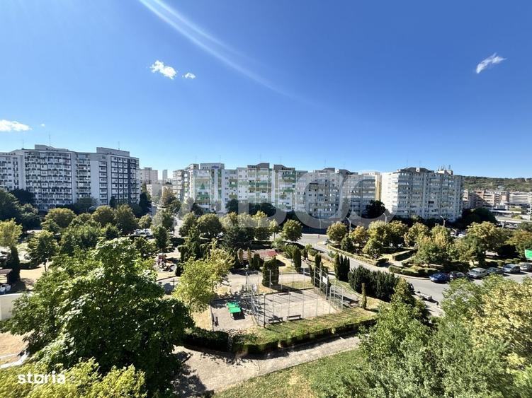 Apartament 3 camere decomandate cu balcon in zona Manastur Primaverii - 1