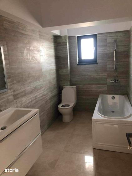 Apartament cu 3 camere în Bariera Vâlcii