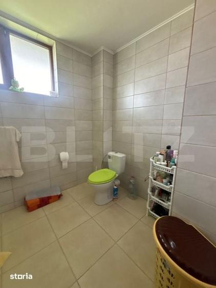 Casă cu 5 camere cu Teren 1000 Mp în Cetate
