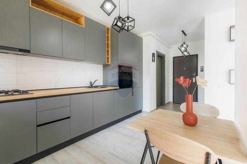 Apartament cu 2 camere în Cristian