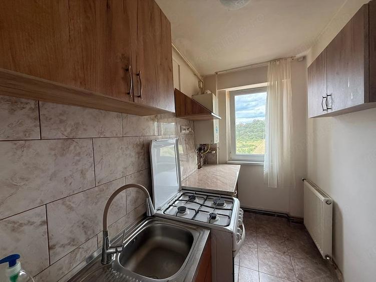 Apartament cu 2 camere decomandat în Bejan