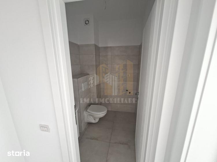 Apartament cu 3 camere decomandat în Sânpetru