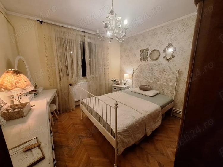 Apartament cu 4 camere semidecomandat în Tomis Nord