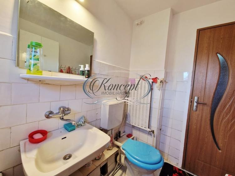 Apartament cu 3 camere decomandat, mobilat în Zorilor