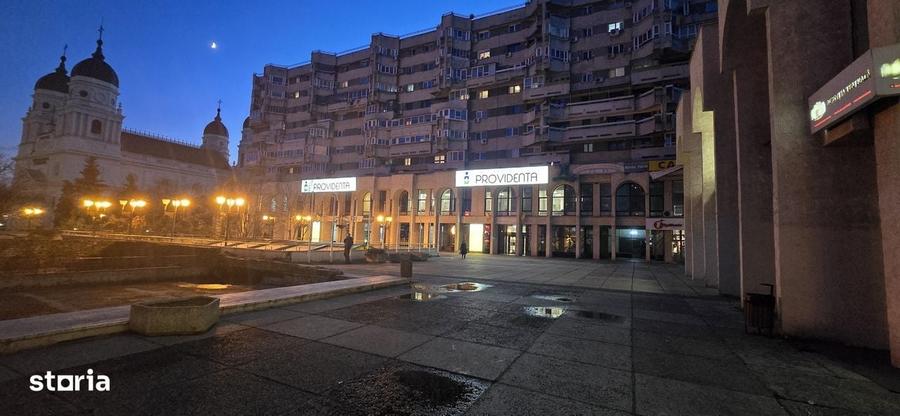 Spațiu comercial, de 95 mp, în Central