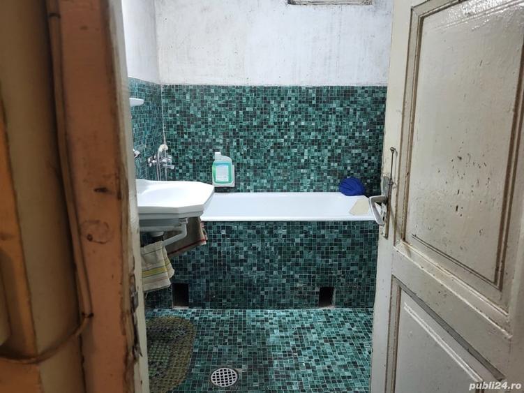 Casă cu 3 camere cu Teren 360 Mp în Central
