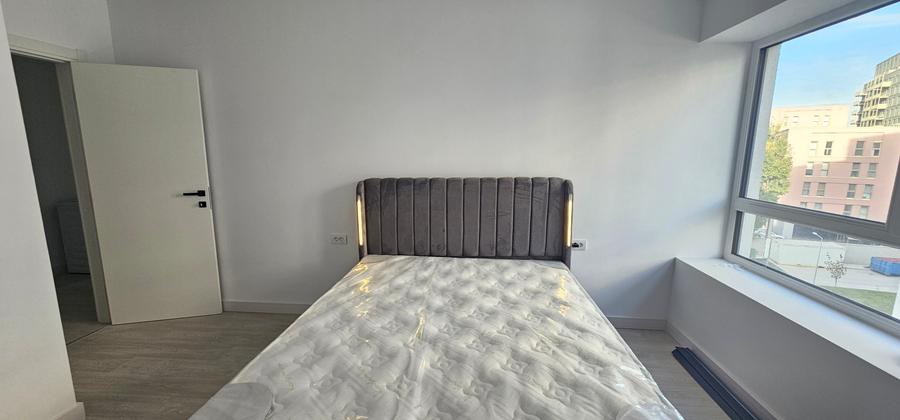 Apartament cu 2 camere decomandat în Jiului