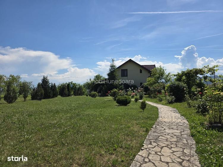 Casa individuala de vanzare | Balata Soimus | 110 mp| Teren 5.095 mp