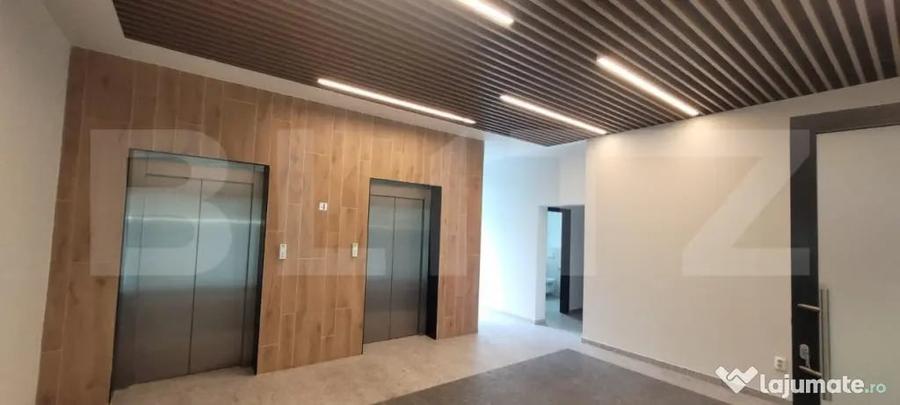 Spațiu comercial, de 643 mp, în Florești