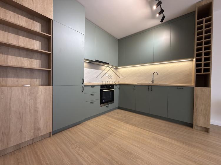 Apartament cu 2 camere decomandat, mobilat în Semicentral