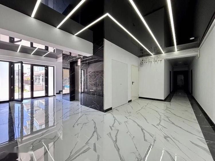 Apartament cu 2 camere semidecomandat în Exterior Vest