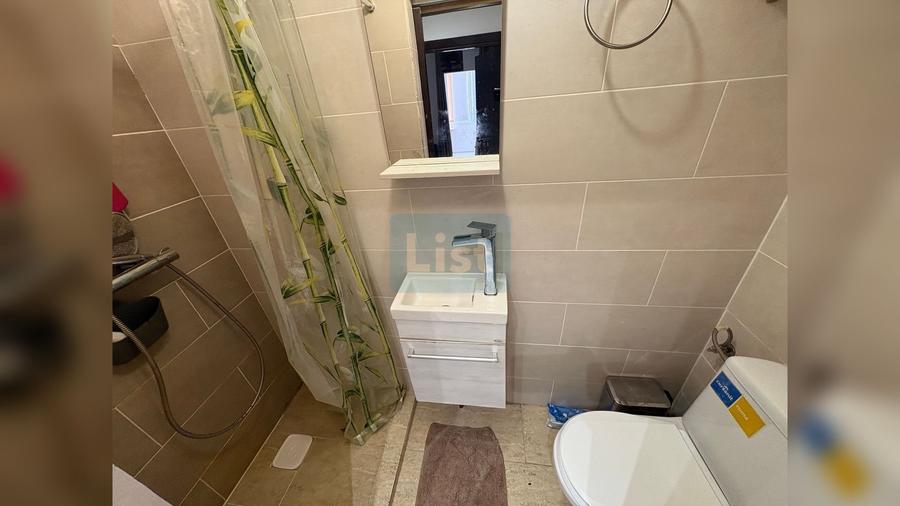 Apartament cu 3 camere decomandat în Zorilor