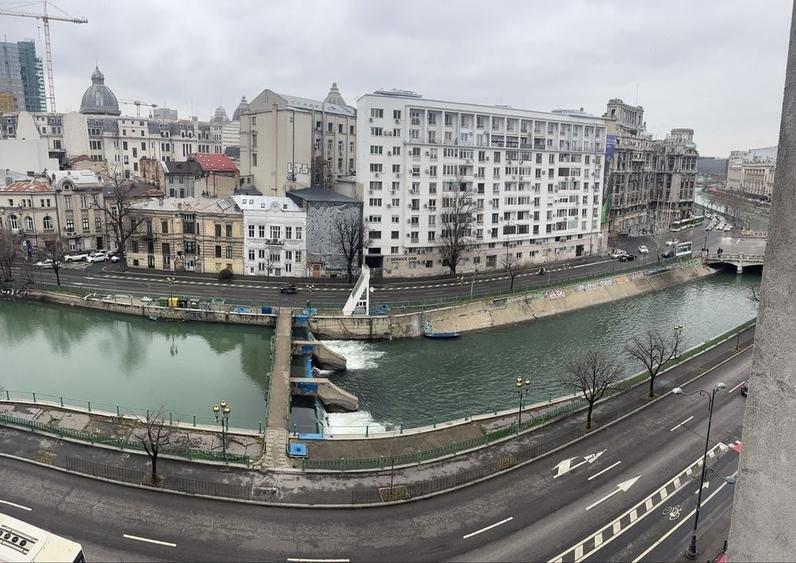Spațiu comercial, de 350 mp, în Unirii