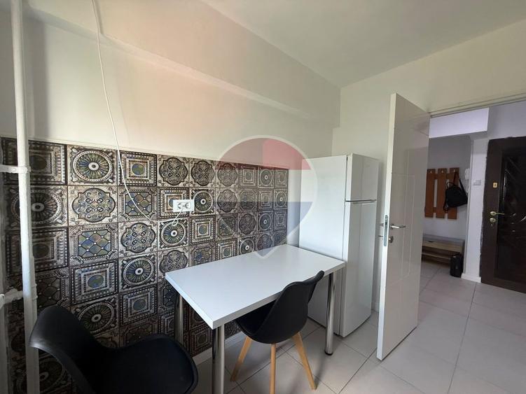 Apartament cu 2 camere semidecomandat, mobilat în Camil Ressu