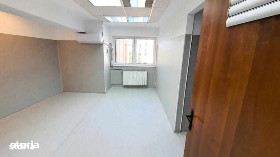 Spațiu comercial, de 525 mp, în Centrul Civic