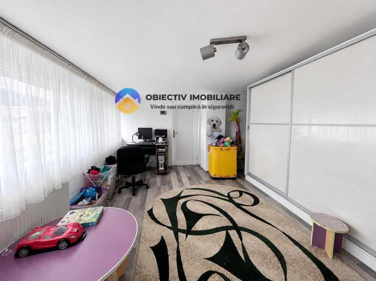 Apartament cu 2 camere decomandat în Precista