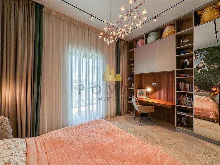 Apartament cu 6 camere decomandat, mobilat în Iancu Nicolae