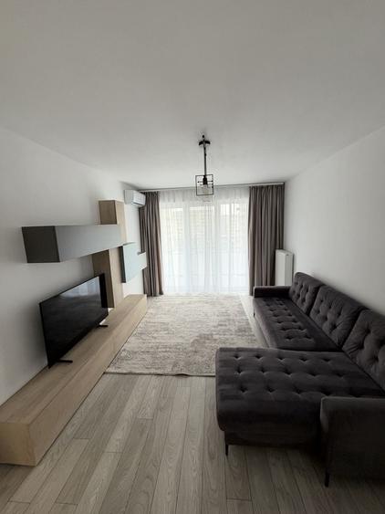 Apartament cu 2 camere decomandat în Exterior Vest