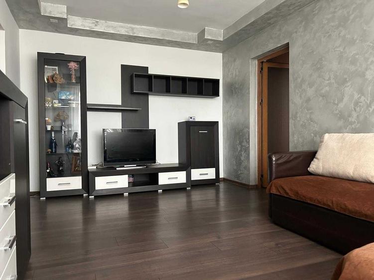 Apartament cu 2 camere semidecomandat în Trivale