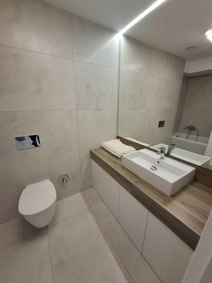 Apartament cu 2 camere decomandat în Exterior Vest