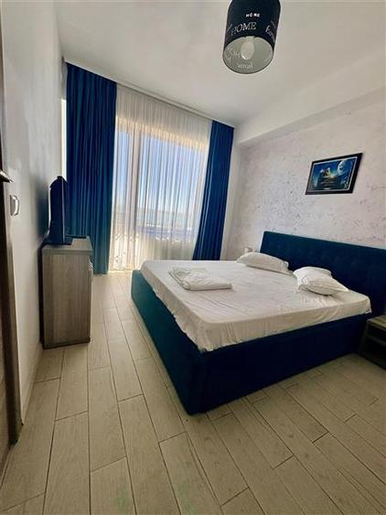Apartament cu 2 camere decomandat, mobilat în Exterior Est