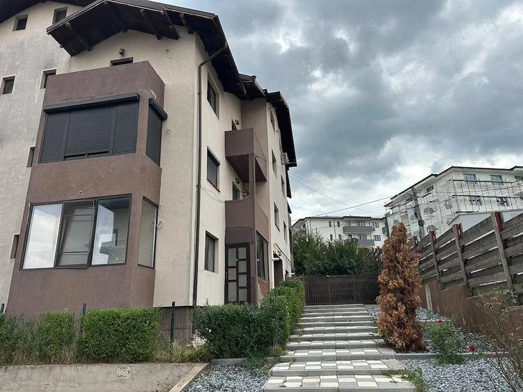 Apartament cu 2 camere decomandat în Exterior Vest