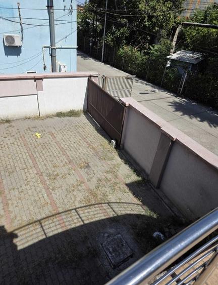 Casă cu 4 camere cu Teren 434 Mp în Central