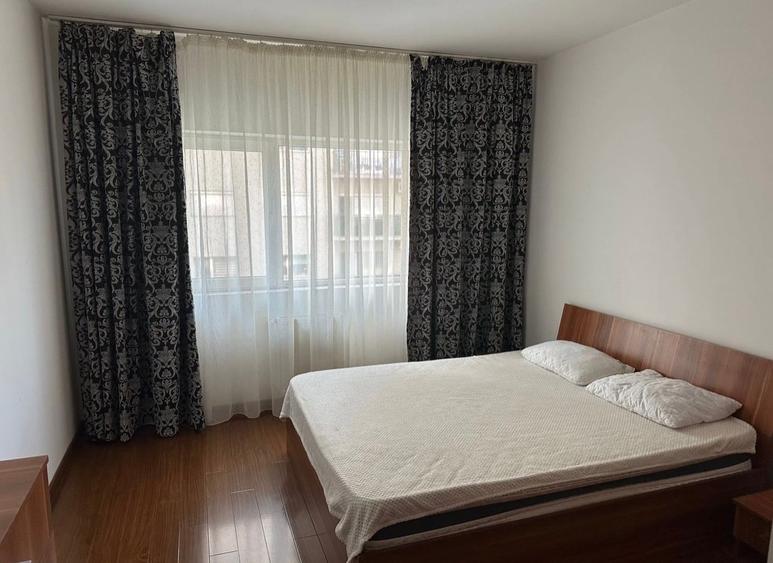 Apartament cu 2 camere decomandat în Păcii