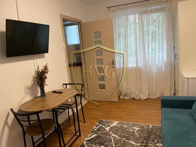 Garsonieră decomandată, mobilată în Alba Iulia