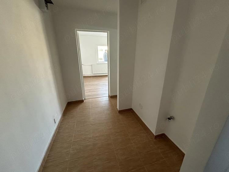 Vand apart.1 cam.situat in Micalaca,str.Vaslui,st. 50 mp,et.4 din 4,modern - 1