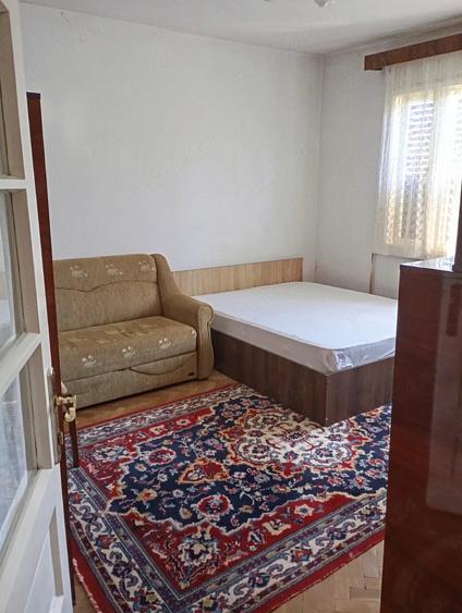 Dau in chirie aparatment la casa ,zona Andrei Muresanu Cluj Napoca - 2