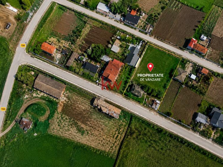 Casă individuală cu 4 camere cu Teren 1600 Mp în Săveni