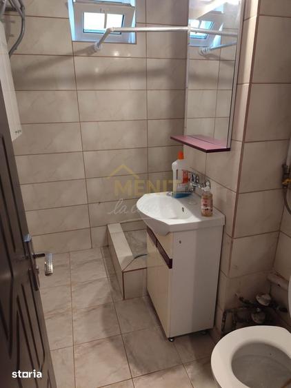 Apartament cu 2 camere decomandat, mobilat în Sud