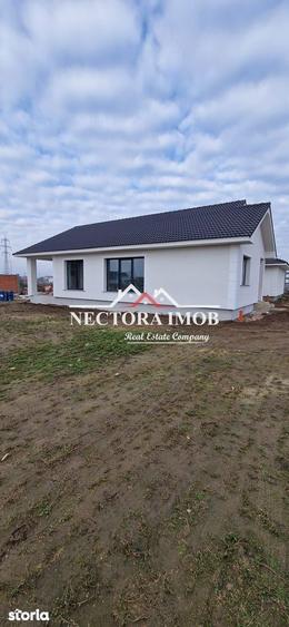Casă cu 4 camere cu Teren 500 Mp în Sântandrei