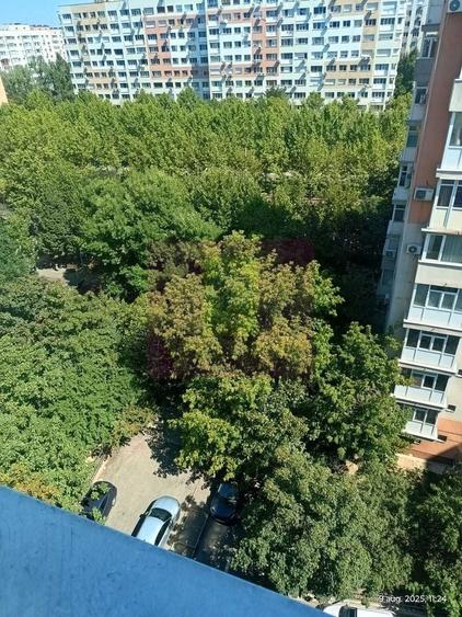 Garsonieră decomandată în Theodor Pallady