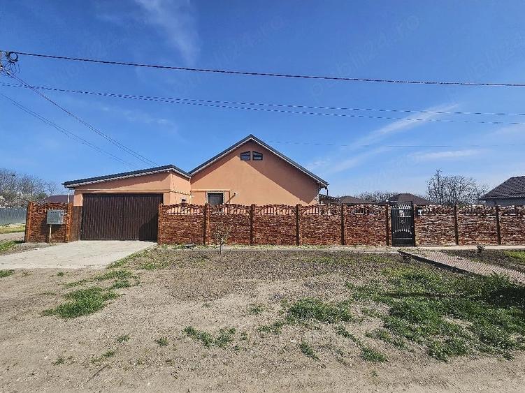 Casă cu Teren 1000 Mp în Grindu