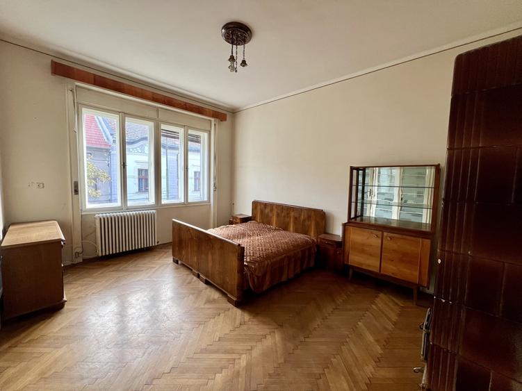 Apartament 4 camere, circular, 126 mp utili, etaj 1 - Zona Balcescu - 3
