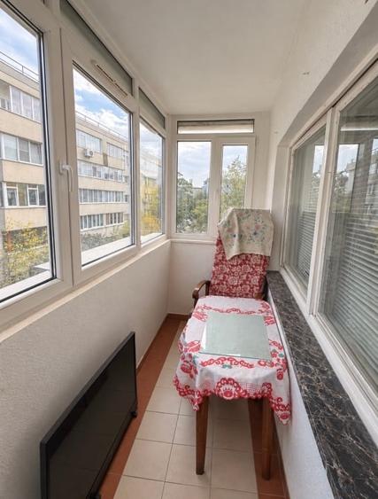 Apartament cu 2 camere decomandat în Decebal