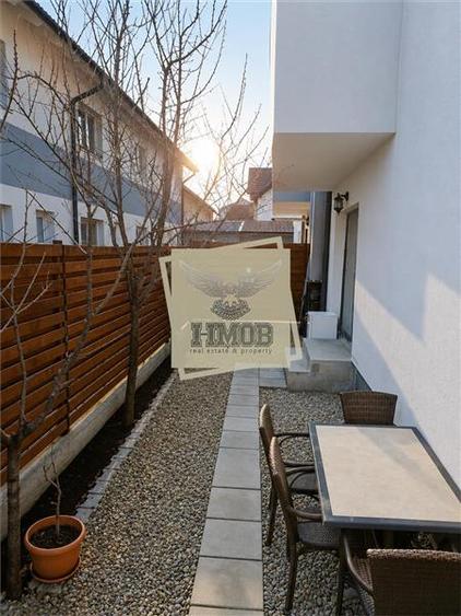 Apartament cu 3 camere decomandat, mobilat în Aeroport