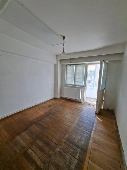 Apartament cu 3 camere în Ultracentral