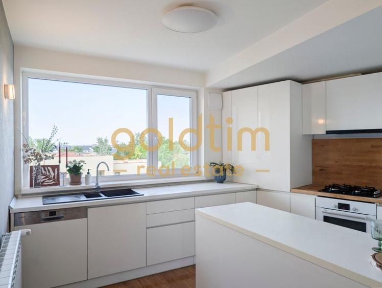 Apartament cu 3 camere decomandat, mobilat în Pipera