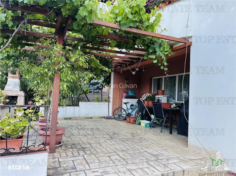 Vila de exceptie 6 camere 450 mp utili, 1000 mp teren, piscina Rosu-Pa