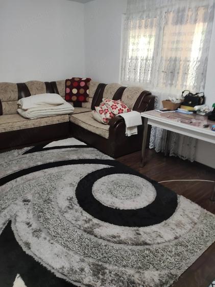Casă cu 1 camere cu Teren 500 Mp în Gropeni