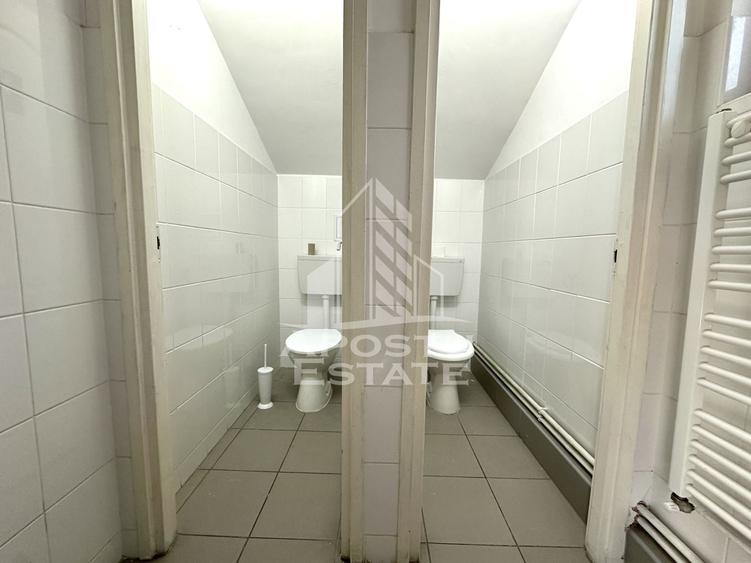 Spațiu comercial, de 670 mp, în Dâmbovița