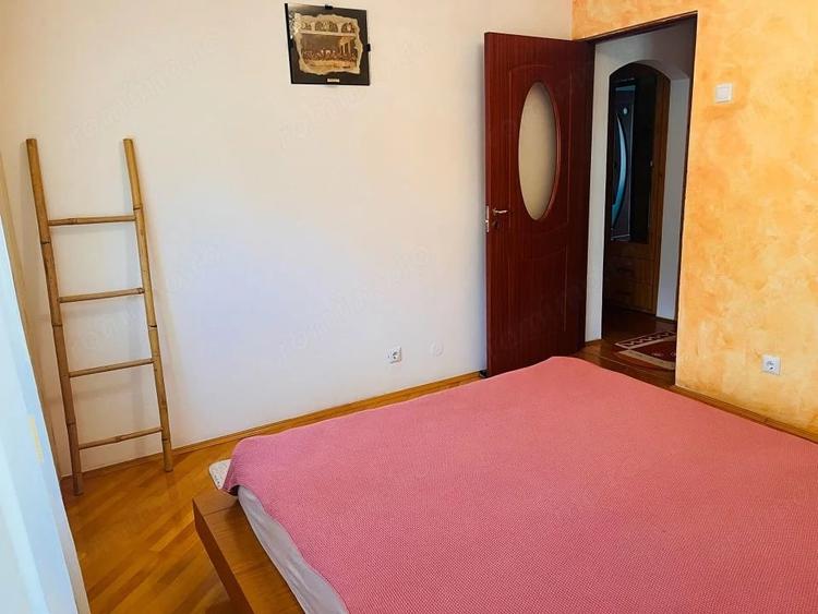 Apartament cu 2 camere decomandat în George Enescu