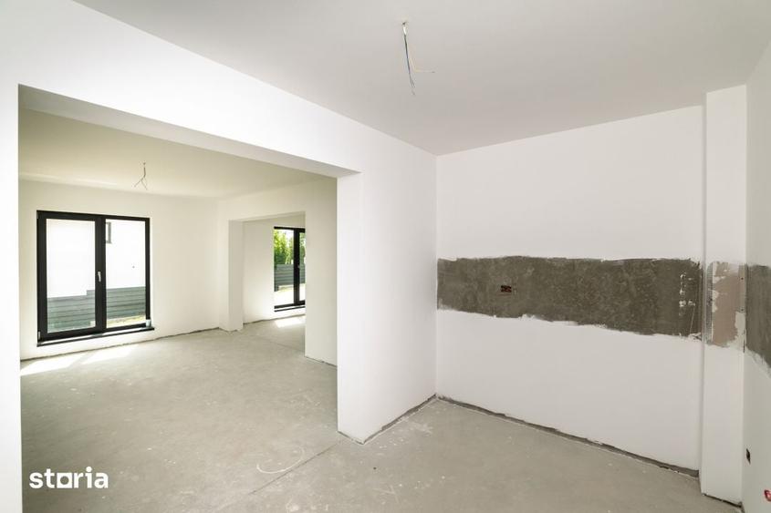 Casă cu 5 camere cu Teren 663 Mp în Mărăcineni