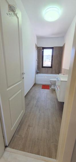 Apartament cu 4 camere decomandat, mobilat în Jiului