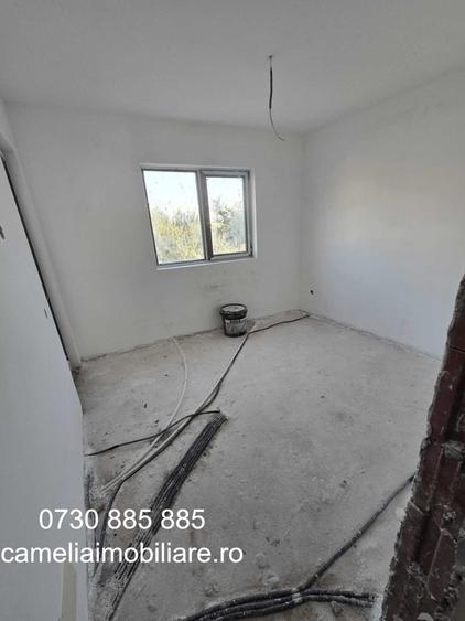 Duplex cu 4 camere cu Canalizare în Nord-Est