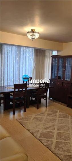 Apartament cu 2 camere decomandat, mobilat în Central