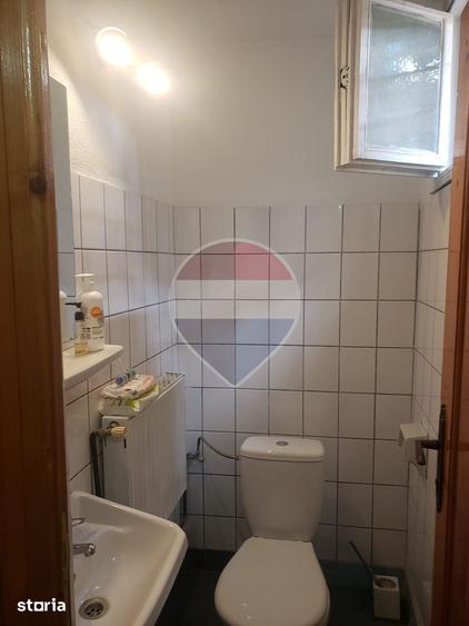 Spațiu comercial, de 33 mp, în Central